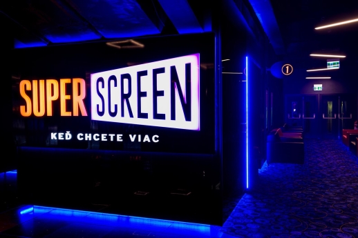 Superscreen