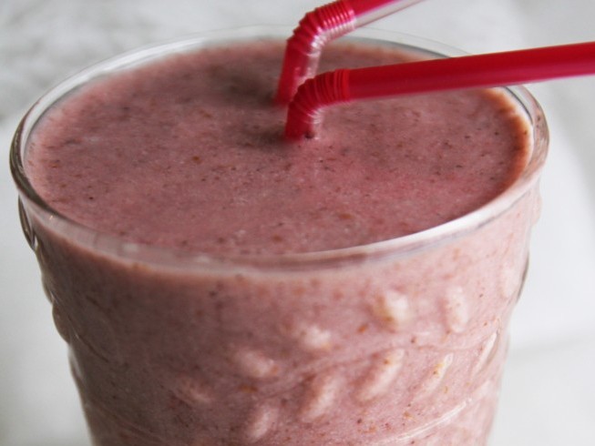 Mandľovo-malinové smoothie