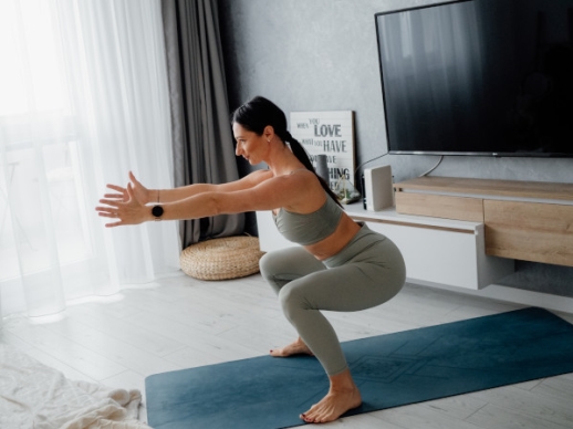Power joga tréning pri ktorom zapojíte aj deti